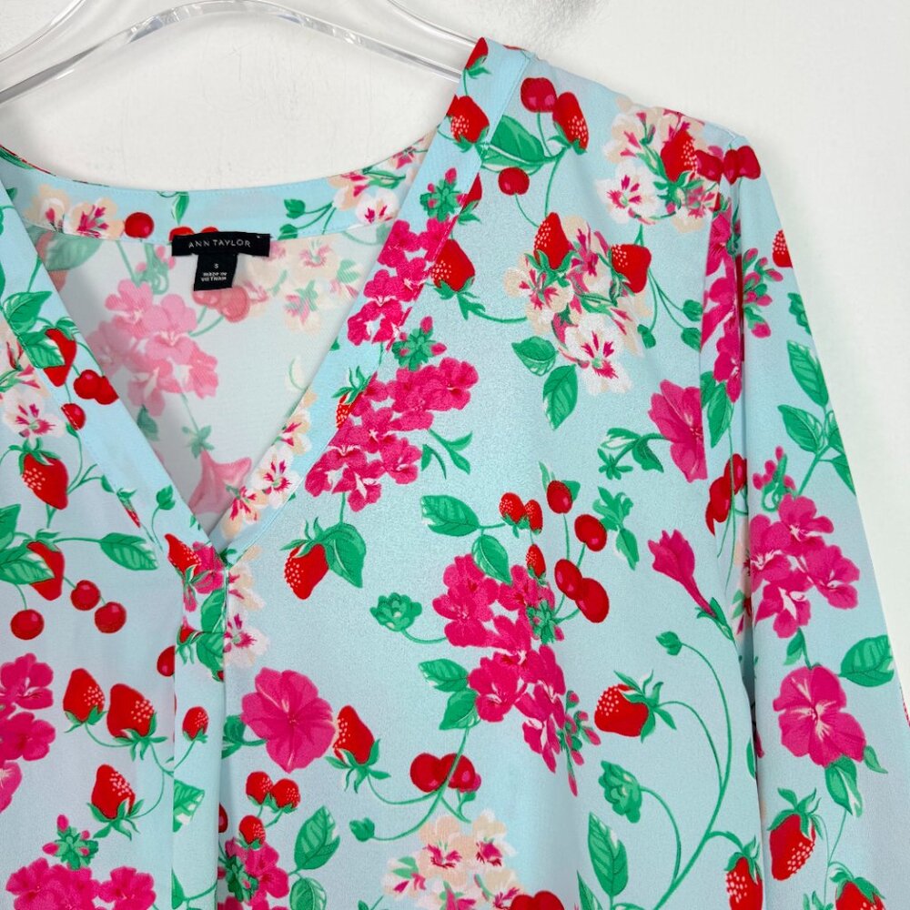 Ann Taylor Floral Strawberry Cherry Print Long Sleeve Popover Top Size Small S - Picture 4 of 11
